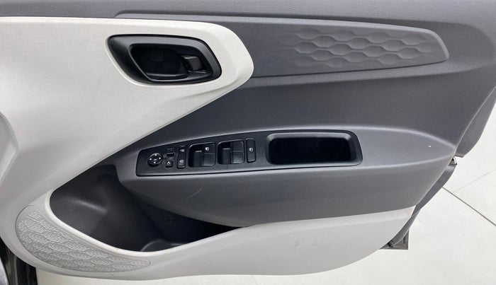 2019 Hyundai GRAND I10 NIOS MAGNA 1.2 AT, Petrol, Automatic, 51,246 km, Driver Side Door Panels Control