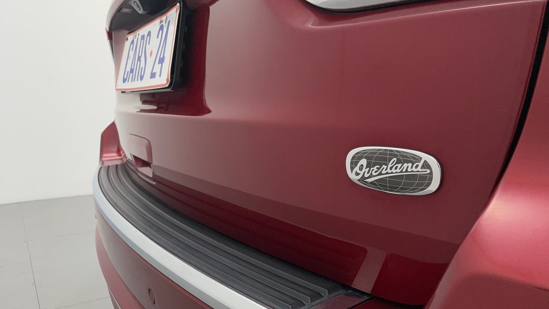 Badge (Boot Right Side)