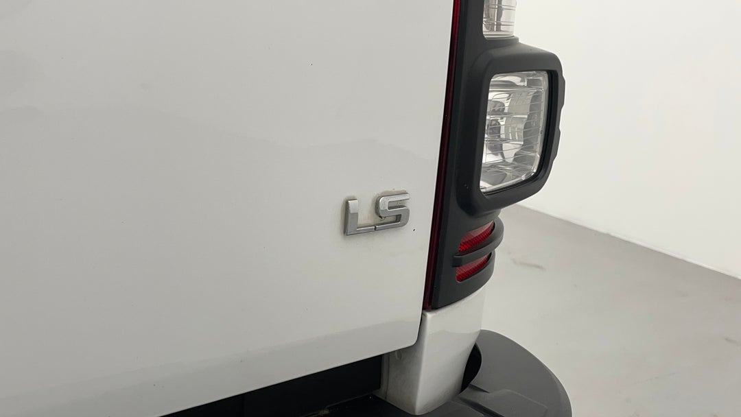 Badge (Boot Right Side)