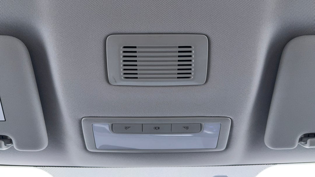 On-Roof Controls/Sunglass holder