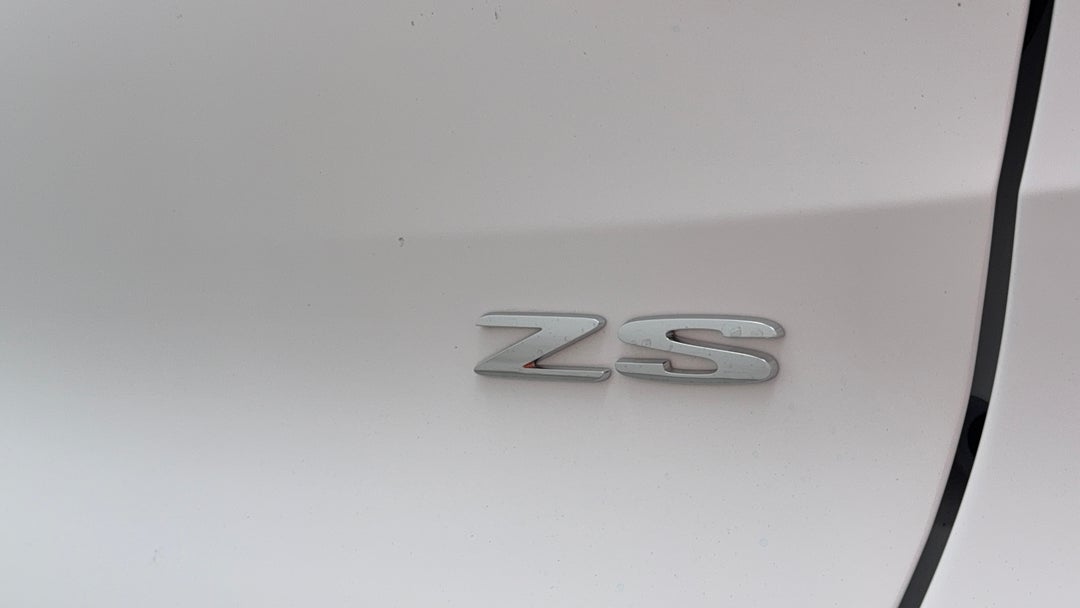 Badge (Boot Right Side)