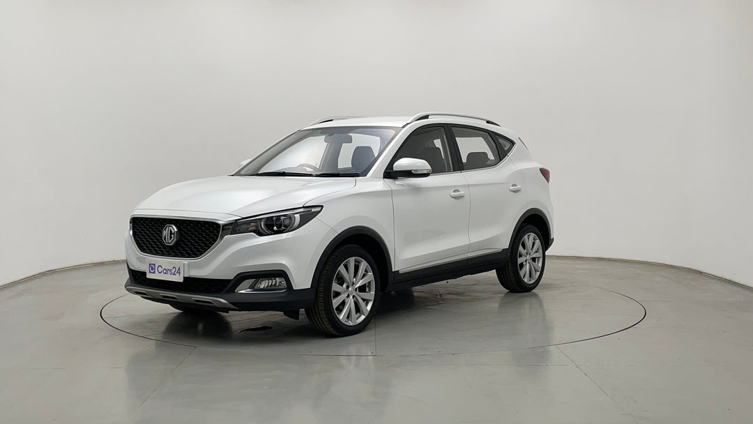 Left Front Diagonal (45- Degree) View