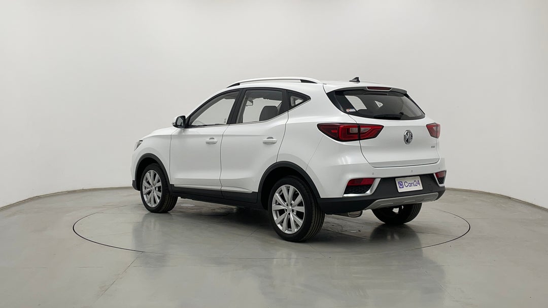 Left Back Diagonal (45- Degree) View