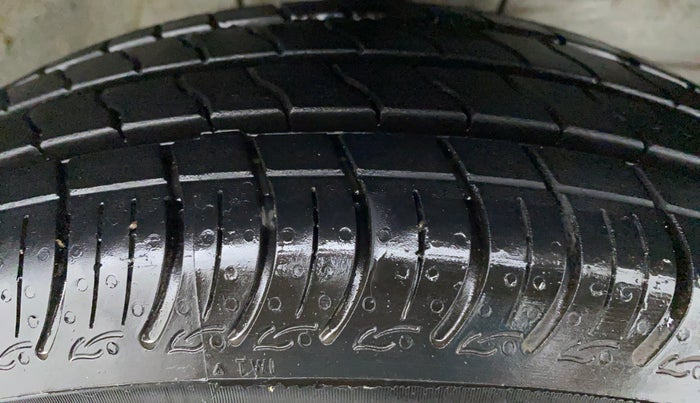 2021 Maruti S PRESSO VXI PLUS, Petrol, Manual, 700 km, Right Front Tyre Tread