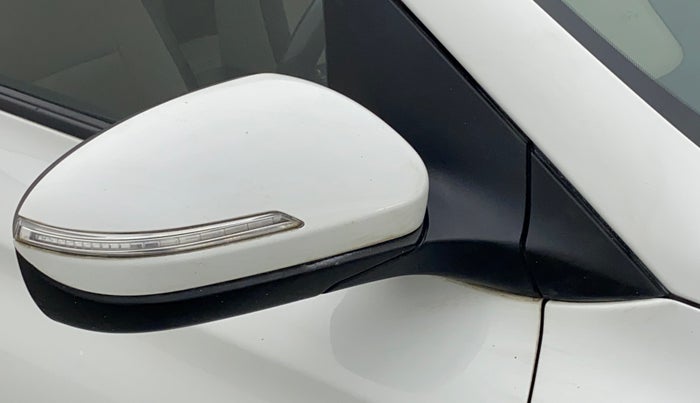 2015 Hyundai Elite i20 ASTA 1.2, Petrol, Manual, 71,990 km, Right rear-view mirror - Folding motor not working