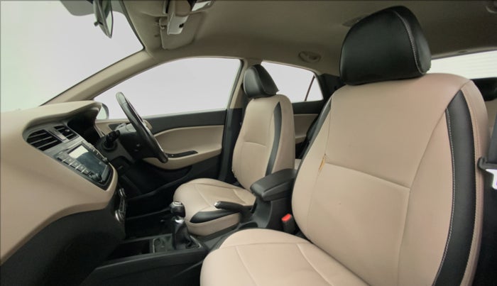 2015 Hyundai Elite i20 ASTA 1.2, Petrol, Manual, 71,990 km, Right Side Front Door Cabin