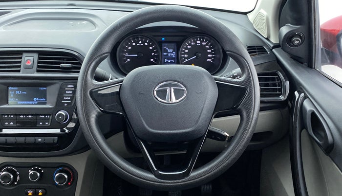 2018 Tata Tiago XT 1.2 REVOTRON, Petrol, Manual, 12,186 km, Steering Wheel Close Up