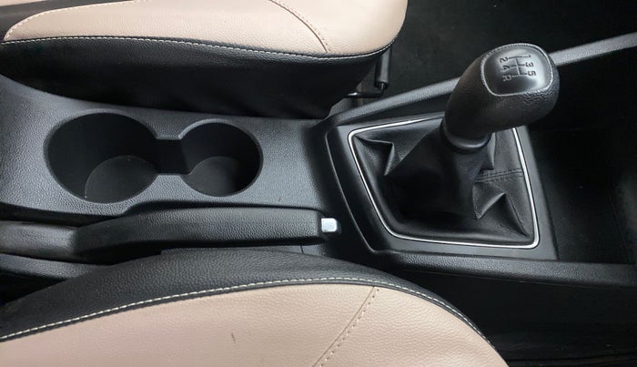 2018 Hyundai Elite i20 SPORTZ 1.2, Petrol, Manual, 49,155 km, Gear Lever