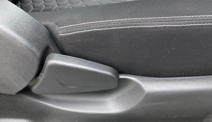 2020 Datsun Redi Go A, Petrol, Manual, 7,206 km, Driver Side Adjustment Panel