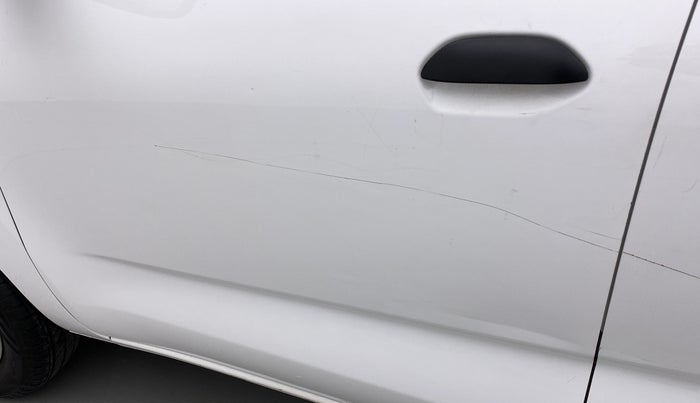 2020 Datsun Redi Go A, Petrol, Manual, 7,206 km, Front passenger door - Minor scratches