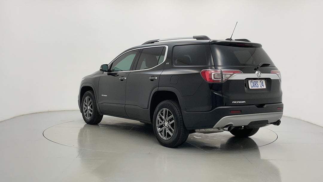 Left Back Diagonal (45- Degree) View