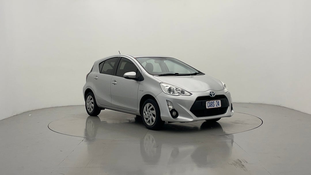 Right Front Diagonal (45- Degree) View