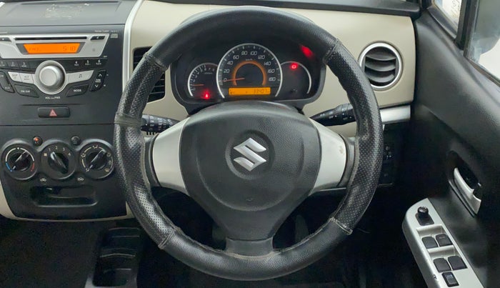2014 Maruti Wagon R 1.0 VXI, Petrol, Manual, 33,407 km, Steering Wheel Close Up