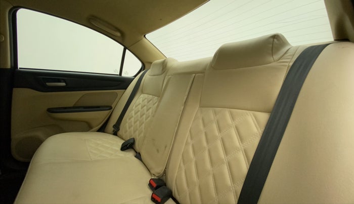 2018 Honda Amaze 1.2L I-VTEC V CVT, Petrol, Automatic, 71,817 km, Right Side Rear Door Cabin