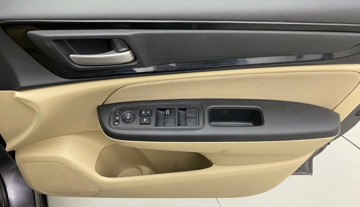 2018 Honda Amaze 1.2L I-VTEC V CVT, Petrol, Automatic, 71,817 km, Driver Side Door Panels Control