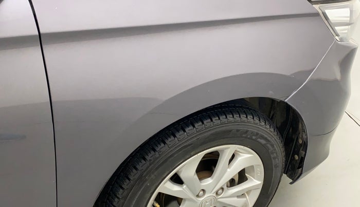 2018 Honda Amaze 1.2L I-VTEC V CVT, Petrol, Automatic, 71,817 km, Right fender - Minor scratches