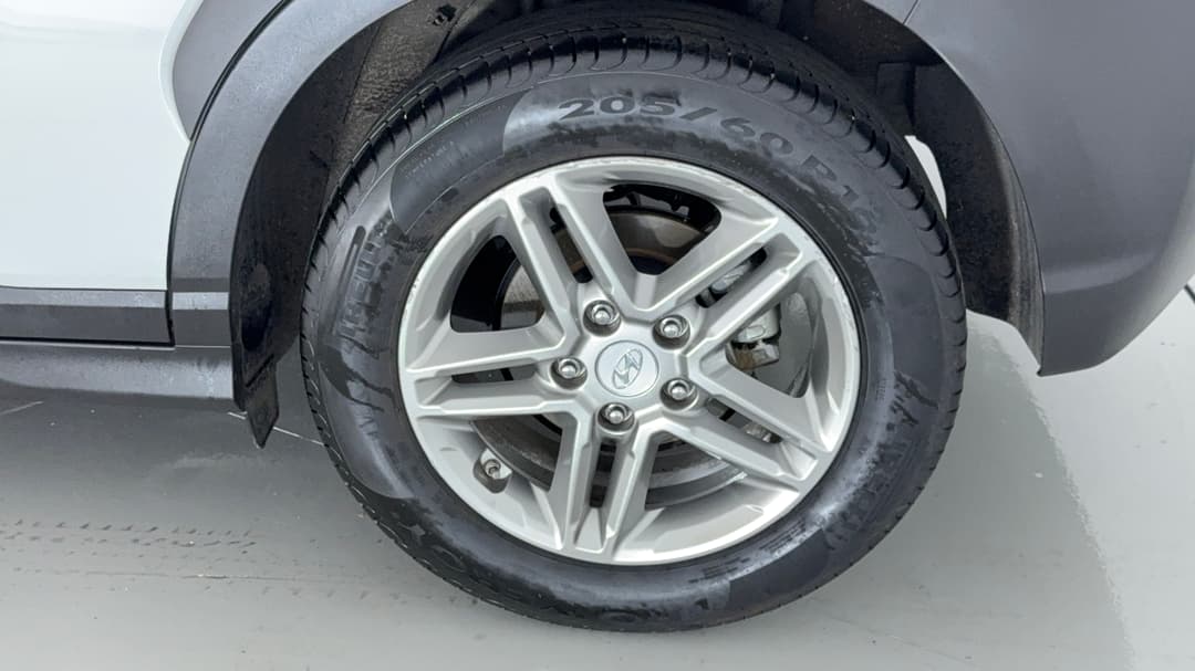 2017 Hyundai Kona Active (FWD), Automatic, 125901 km, Left Rear Wheel