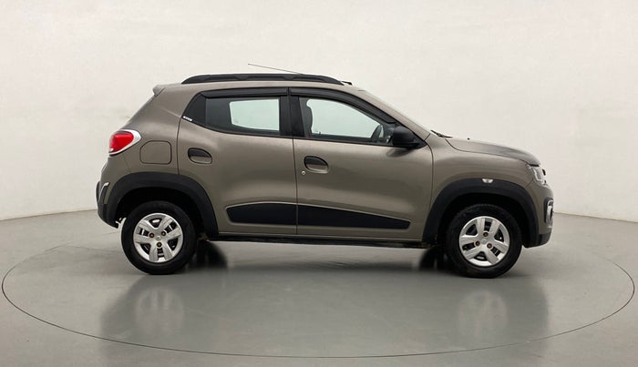 2016 Renault Kwid RXT, Petrol, Manual, 19,940 km, Right Side View