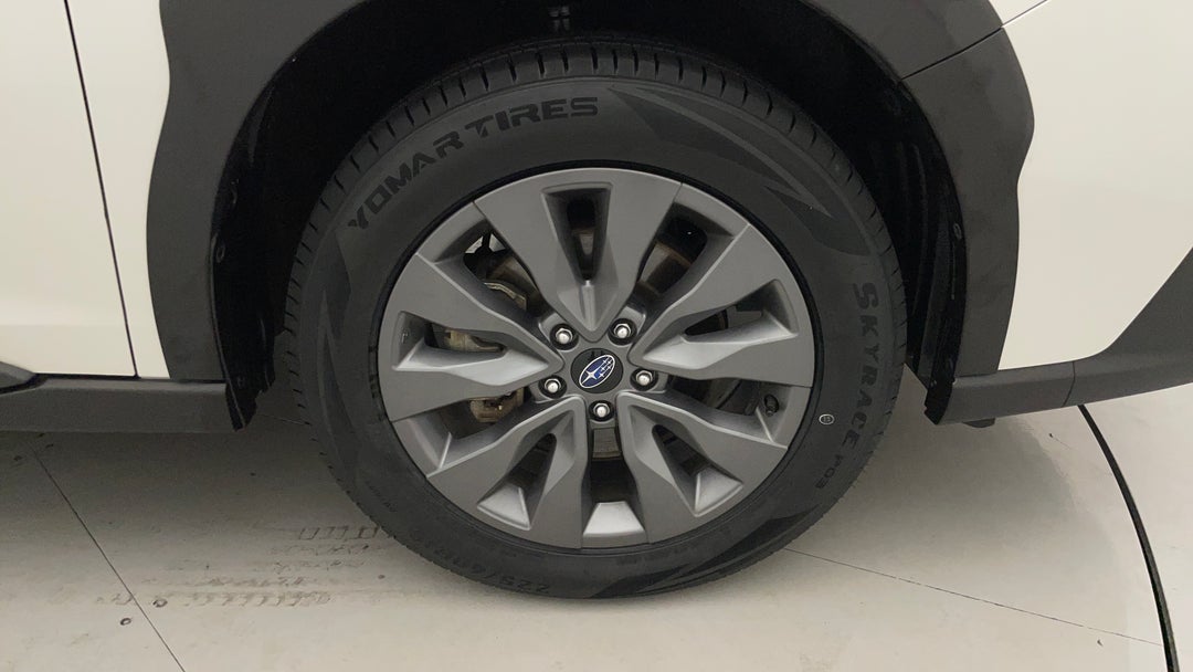 2022 Subaru Outback AWD, Automatic, 43287 km, Right Front Wheel