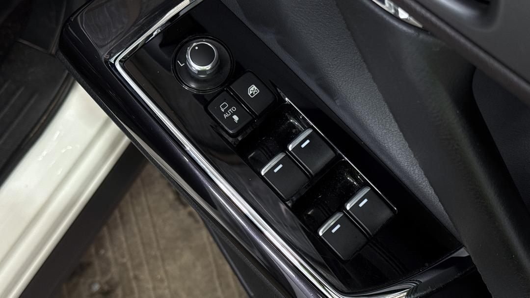 2017 Mazda CX-9 Gt (FWD), Automatic, 161708 km, Drivers Side Door Panel Controls