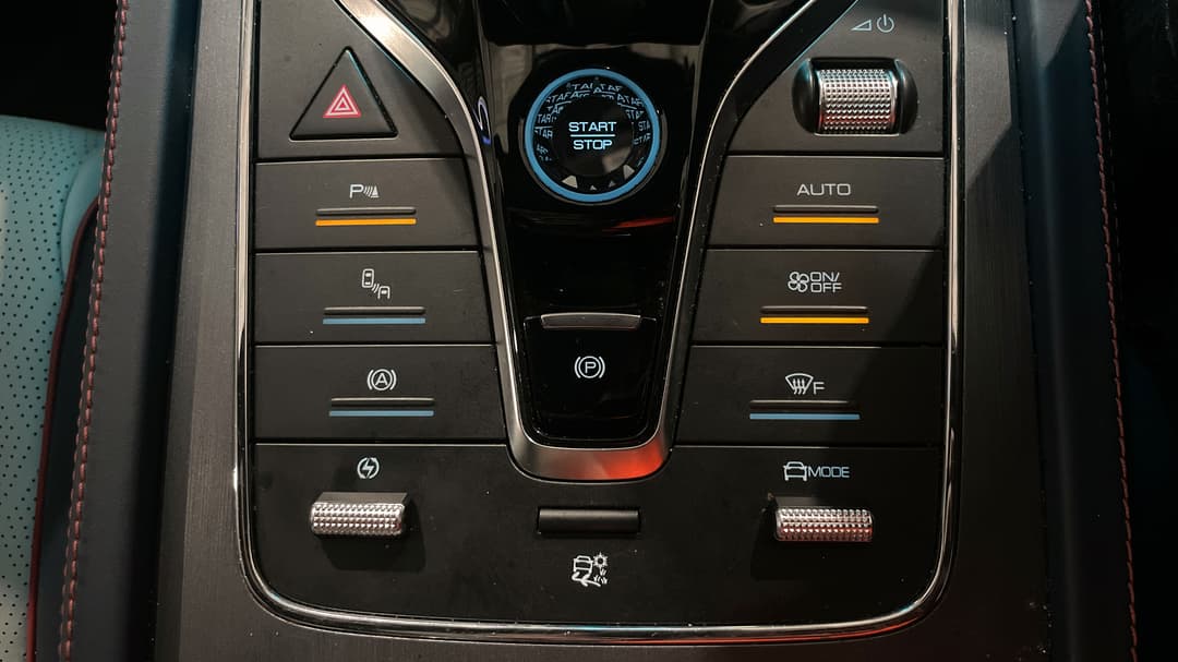 2023 Byd Atto 3 Extended Range, Automatic, 63165 km, Utility Switches/Buttons