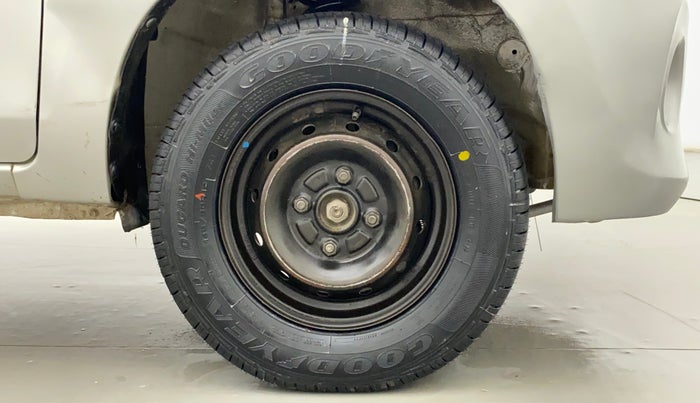 2018 Maruti Alto 800 LXI, Petrol, Manual, 42,611 km, Right Front Wheel