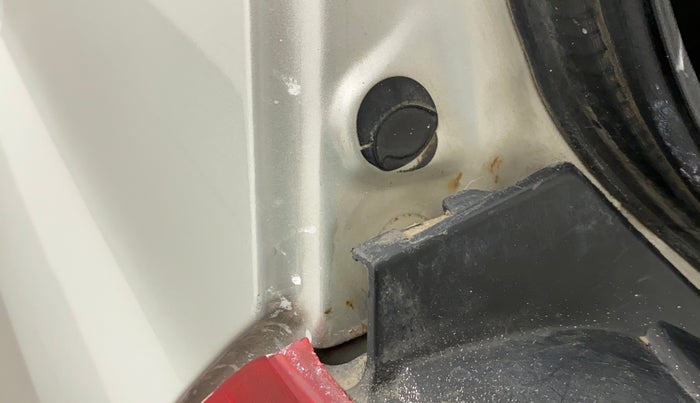 2018 Maruti Alto 800 LXI, Petrol, Manual, 42,611 km, Left C pillar - Slight discoloration