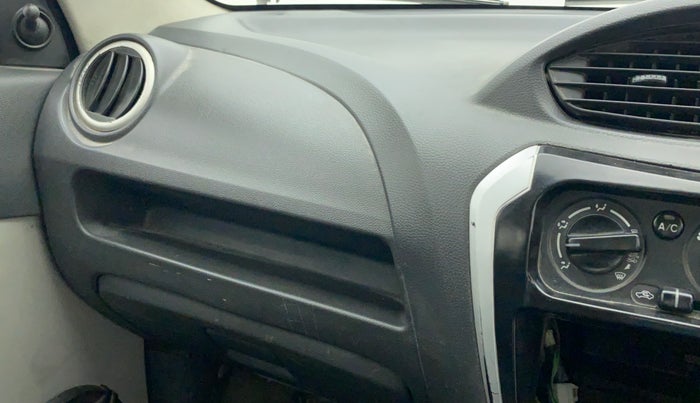 2018 Maruti Alto 800 LXI, Petrol, Manual, 42,611 km, Dashboard - Minor scratches