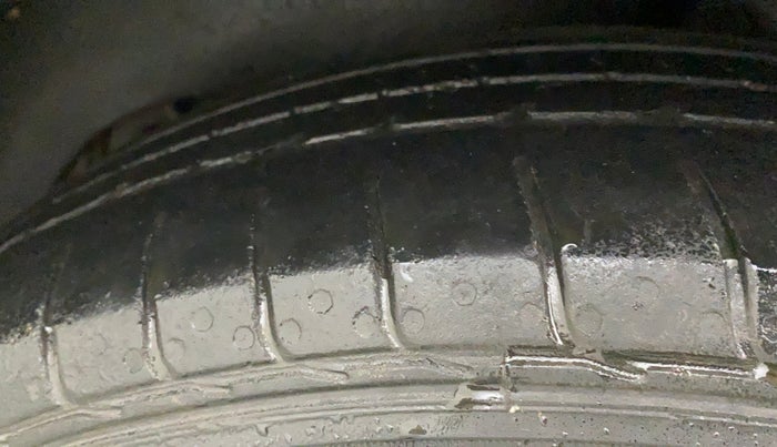 2019 Hyundai Creta E PLUS 1.4 DIESEL, Diesel, Manual, 40,006 km, Left Rear Tyre Tread