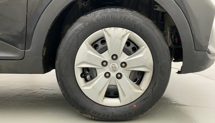 2019 Hyundai Creta E PLUS 1.4 DIESEL, Diesel, Manual, 40,006 km, Right Front Wheel