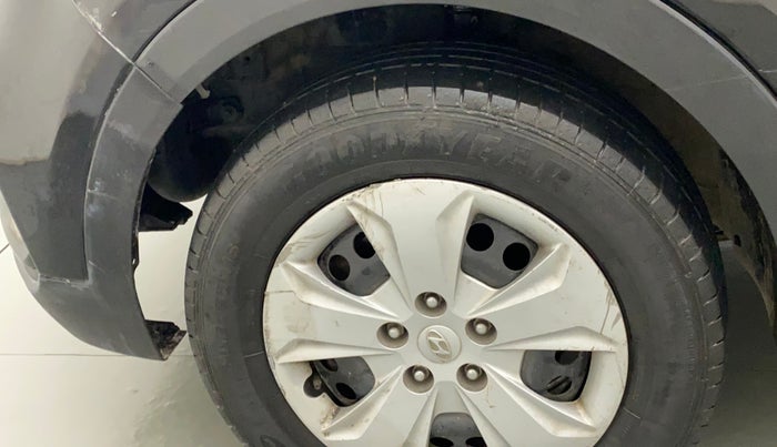 2019 Hyundai Creta E PLUS 1.4 DIESEL, Diesel, Manual, 40,006 km, Left fender - Lining missing