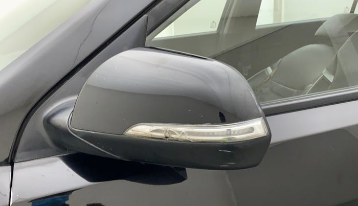 2019 Hyundai Creta E PLUS 1.4 DIESEL, Diesel, Manual, 40,006 km, Left rear-view mirror - Indicator light has minor damage