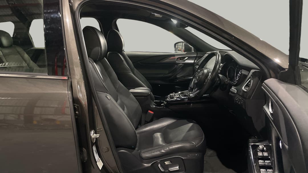 2022 Mazda CX-9 Gt (AWD), Automatic, 69151 km, Right Side Front Door Cabin View