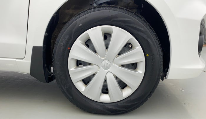 2016 Maruti Ertiga VDI SHVS, Diesel, Manual, 70,459 km, Right Front Tyre