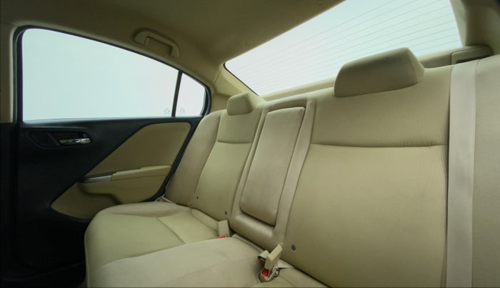 2016 Honda City V MT PETROL, Petrol, Manual, 87,149 km, Right Side Rear Door Cabin