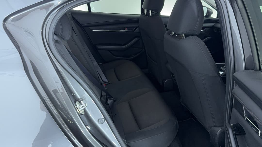 2020 Mazda Mazda3 G25 Evolve, Automatic, 67362 km, Right Side Rear Door Cabin View