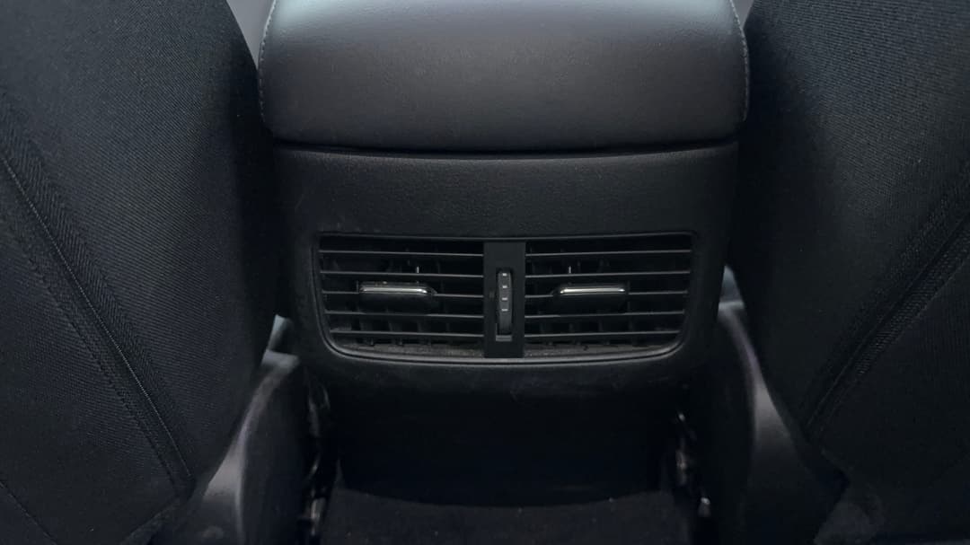 2020 Mazda Mazda3 G25 Evolve, Automatic, 67362 km, Rear A/C Vent