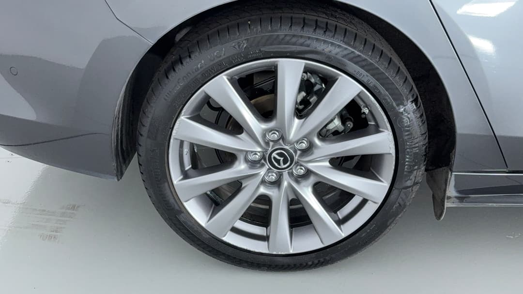 2020 Mazda Mazda3 G25 Evolve, Automatic, 67362 km, Right Rear Wheel