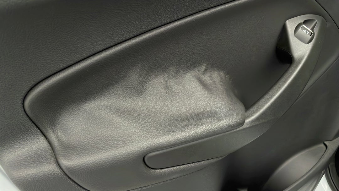 Doors Rear LHS Lining broken / damaged