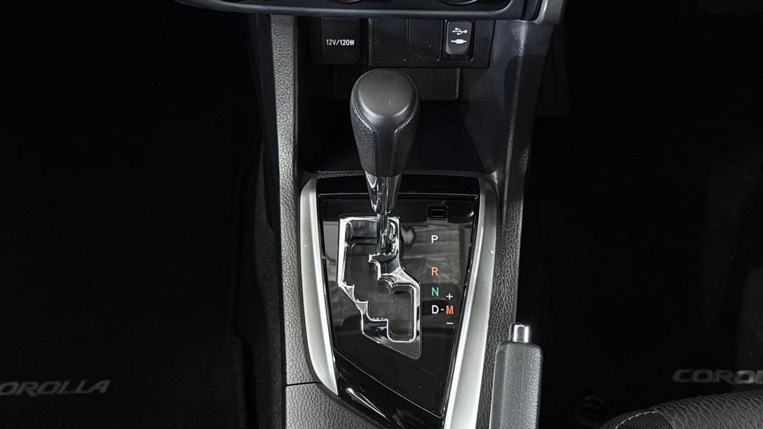 2018 Toyota Corolla Ascent, Automatic, 41986 km, Gear Lever 