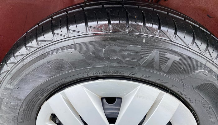 2019 Maruti Alto VXI, Petrol, Manual, 2,000 km, Right Front Tyre Tread