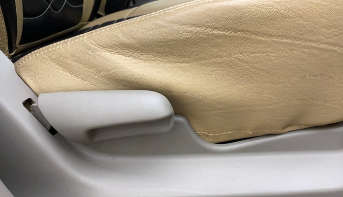 2017 Maruti Celerio ZXI AMT (O), Petrol, Automatic, 52,219 km, Driver Side Adjustment Panel