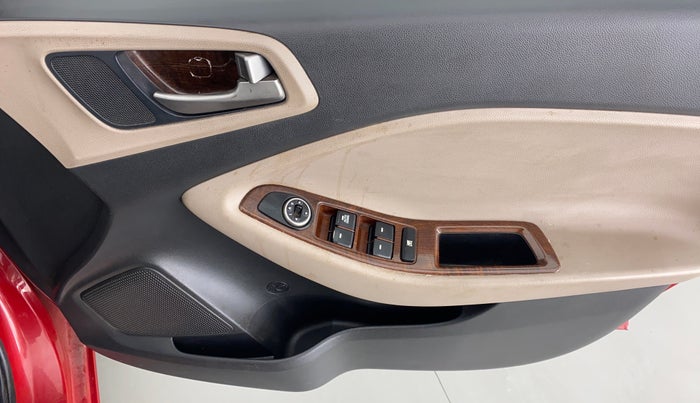 2015 Hyundai Elite i20 MAGNA 1.2, Petrol, Manual, Driver Side Door Panels Control