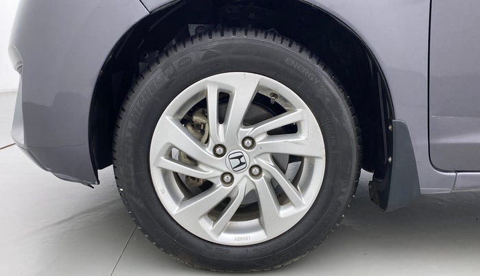 2017 Honda Jazz 1.2 V MT, Petrol, Manual, 80,252 km, Left Front Wheel