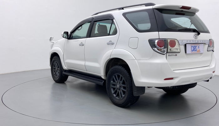 2016 Toyota Fortuner 3.0 AT 4X2, Diesel, Automatic, 1,71,880 km, Left Back Diagonal