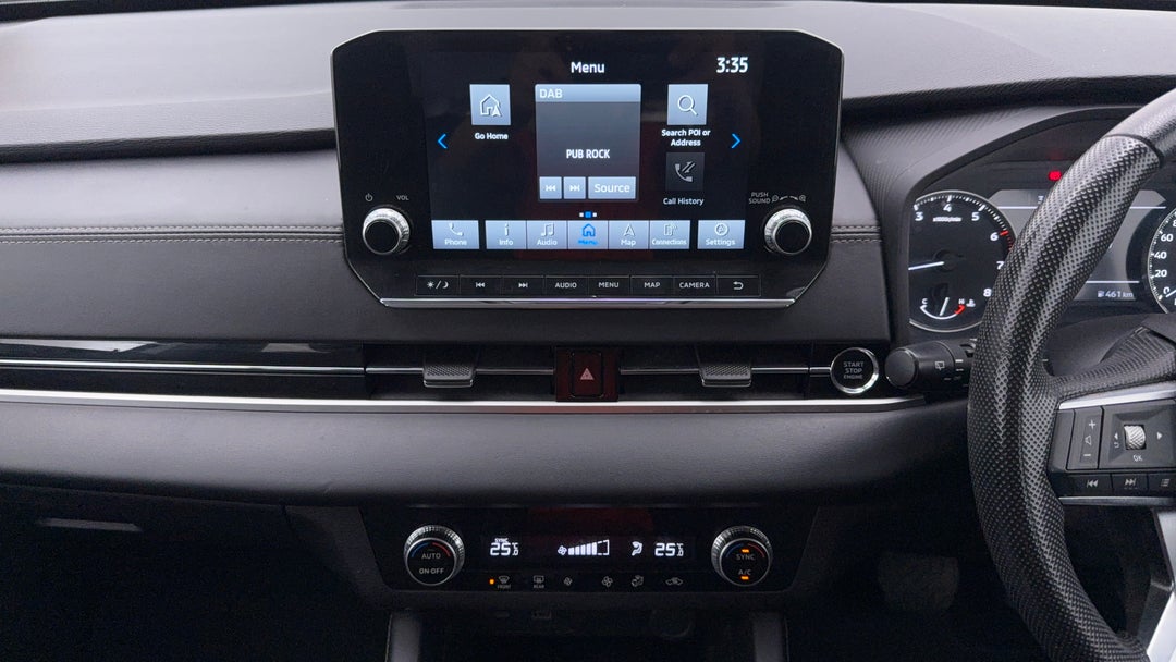 2022 Mitsubishi Outlander Es 5 Seat (2WD), Automatic, 107884 km, Center Console