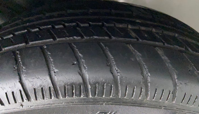 2012 Maruti Swift Dzire ZXI 1.2 BS IV, Petrol, Manual, 42,440 km, Left Rear Tyre Tread