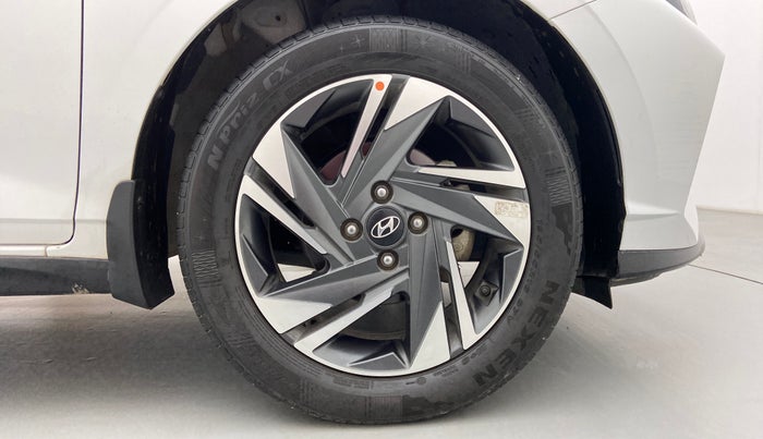 2021 Hyundai NEW I20 ASTA (O) 1.5 CRDI MT, Diesel, Manual, 14,656 km, Right Front Wheel