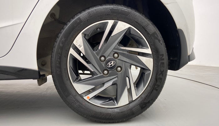 2021 Hyundai NEW I20 ASTA (O) 1.5 CRDI MT, Diesel, Manual, 14,656 km, Left Rear Wheel