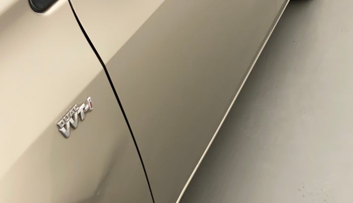 2014 Toyota Corolla Altis VL AT PETROL, Petrol, Automatic, 57,094 km, Front passenger door - Slightly dented